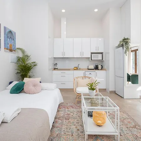 C50 Stylish Loft Close To The Sea *